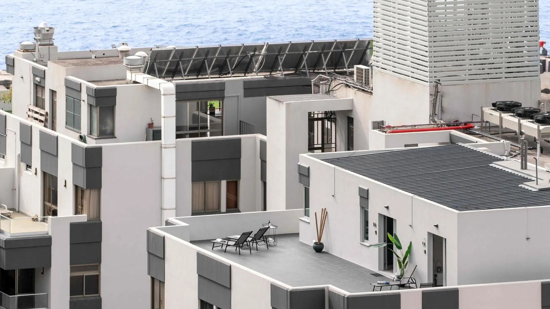 Central Rooftop Studio Terracesea Caldeirao Verde 里贝拉布拉瓦 公寓